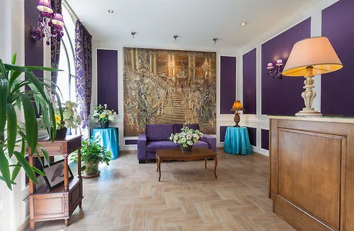 Hotel Des Arts - Cite Bergere Paris